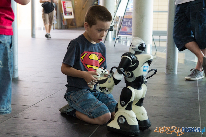 CybAiRBot 2012 czyli Festiwalu Robotyki Foto: lepszyPOZNAN.pl / Piotr Rychter CybAiRBot 2012 czyli Festiwalu Robotyki Foto: lepszyPOZNAN.pl / Piotr Rychter