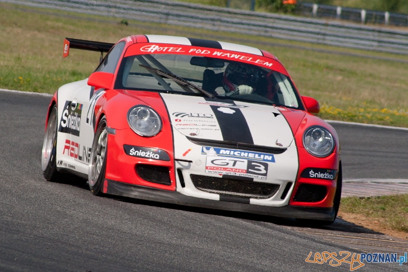 Wyścigi samochodowe na Torze Poznań - 30.06.2012 r. Foto: LepszyPOZNAN.pl / Paweł Rychter Wyścigi samochodowe na Torze Poznań - 30.06.2012 r. Foto: LepszyPOZNAN.pl / Paweł Rychter