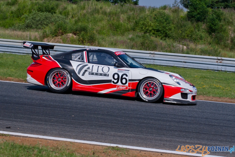 Wyścigi samochodowe na Torze Poznań - 30.06.2012 r. Foto: LepszyPOZNAN.pl / Paweł Rychter Wyścigi samochodowe na Torze Poznań - 30.06.2012 r. Foto: LepszyPOZNAN.pl / Paweł Rychter