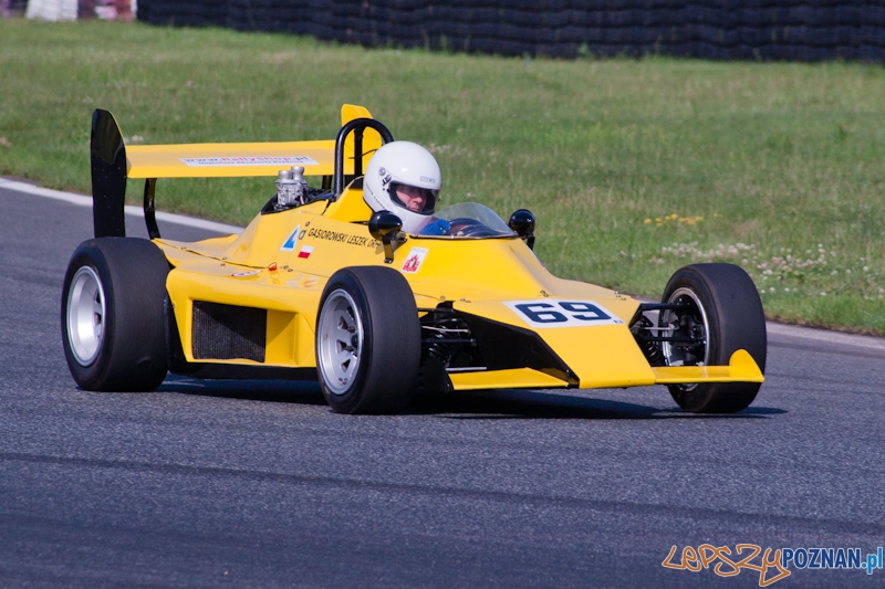 Wyścigi samochodowe na Torze Poznań - 30.06.2012 r. Foto: LepszyPOZNAN.pl / Paweł Rychter Wyścigi samochodowe na Torze Poznań - 30.06.2012 r. Foto: LepszyPOZNAN.pl / Paweł Rychter