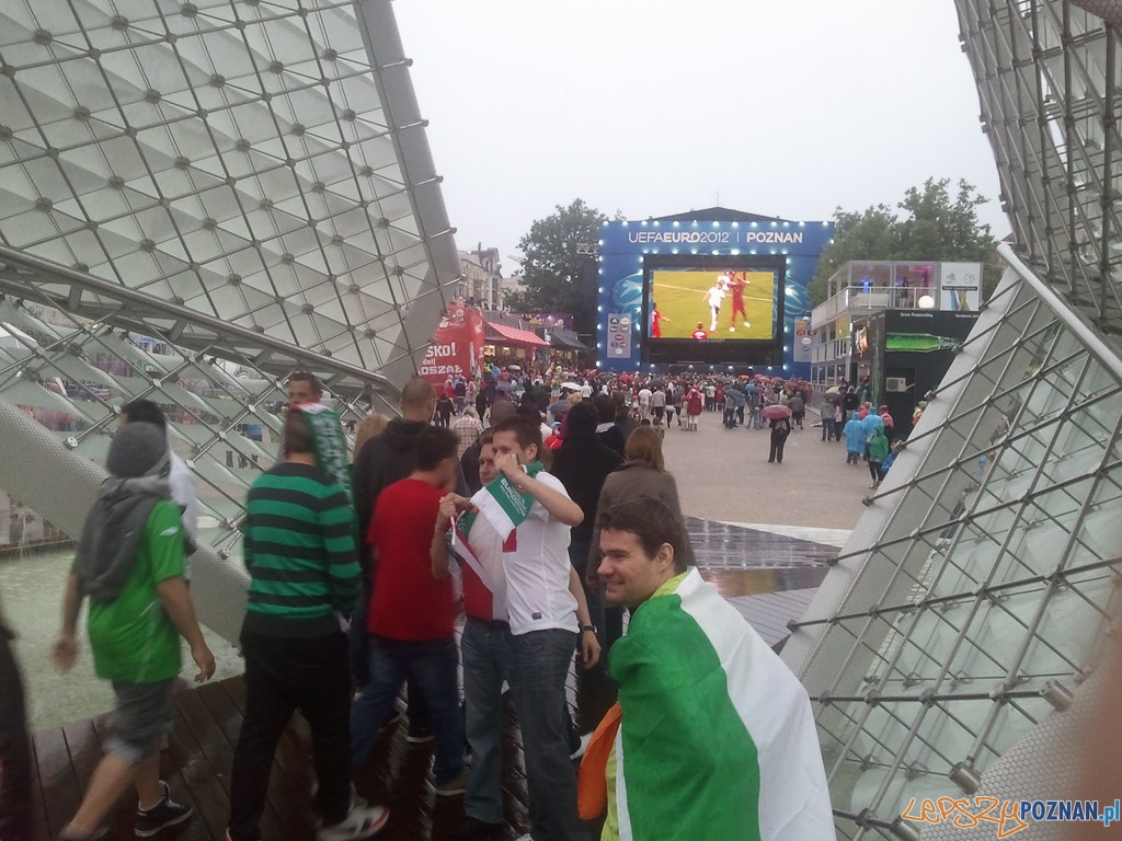 Pierwszy mecz w Poznaniu - Strefa Kibica - mecz Irlandia-Chorwacja Foto: lepszyPOZNAN.pl / gsm Pierwszy mecz w Poznaniu - Strefa Kibica - mecz Irlandia-Chorwacja Foto: lepszyPOZNAN.pl / gsm