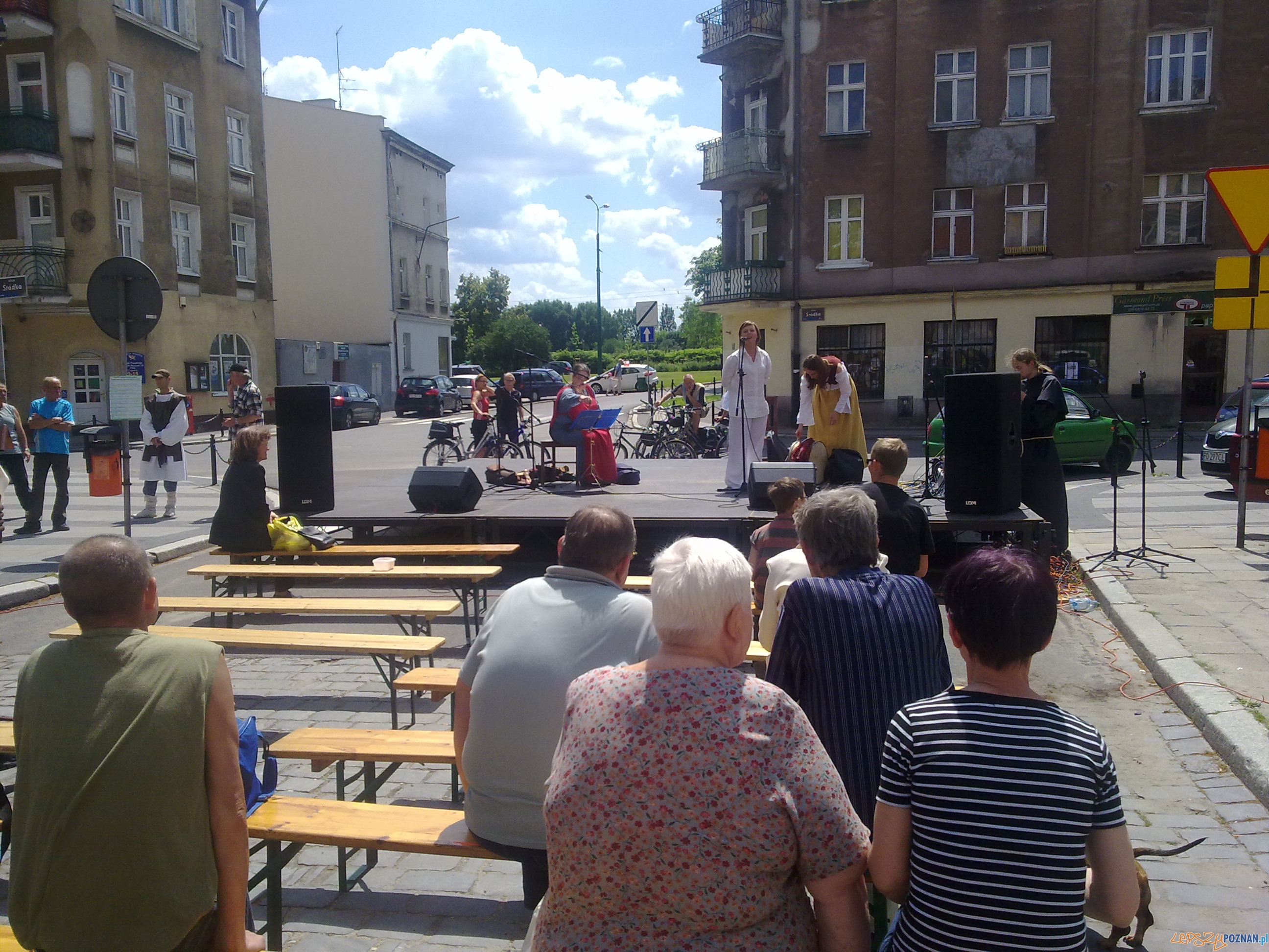 201206234707 Foto: 201206234707 Foto: