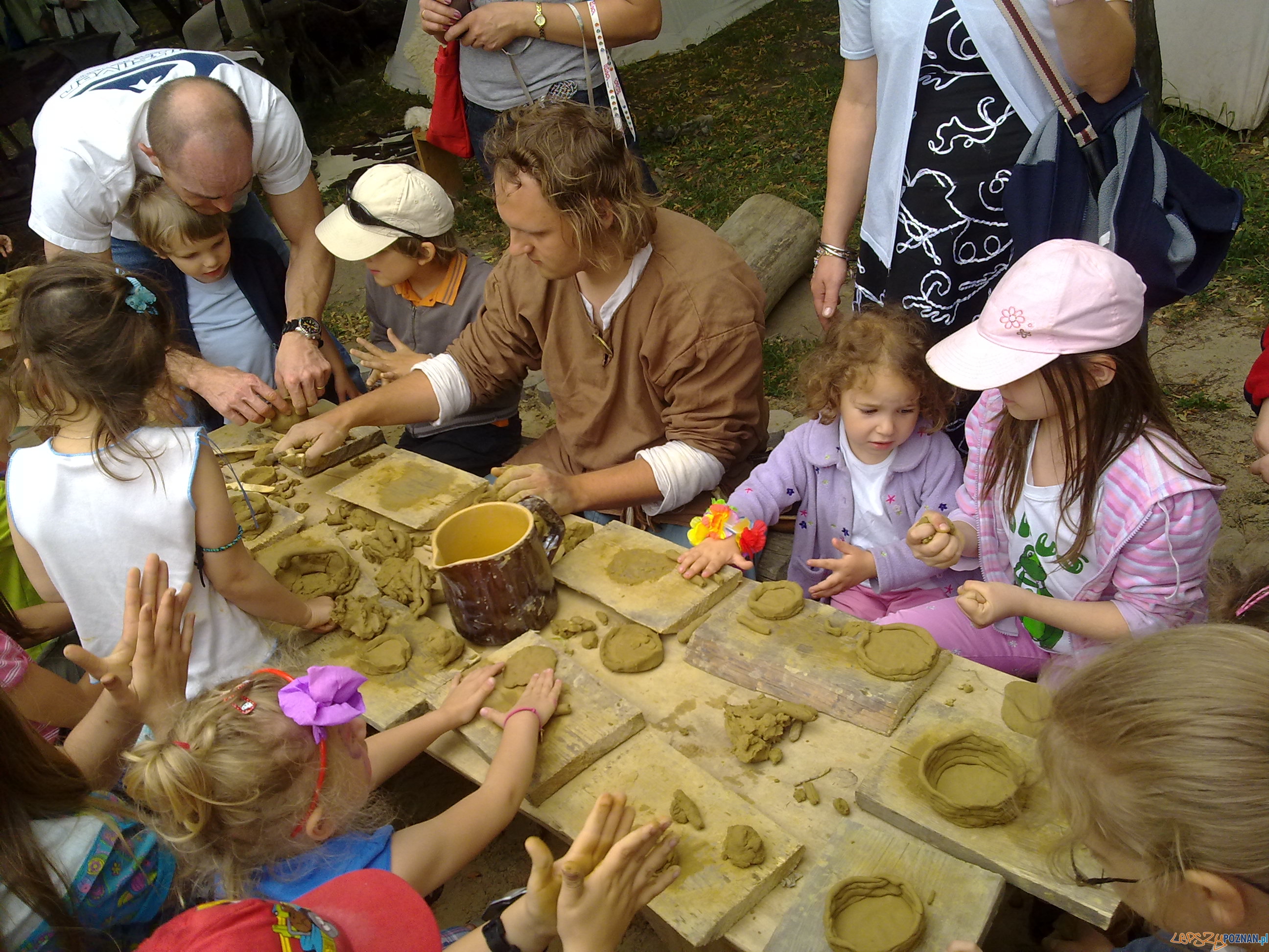 Mamo tato jakie piekne rzeczy potrafie lepic Foto: Mamo tato jakie piekne rzeczy potrafie lepic Foto: