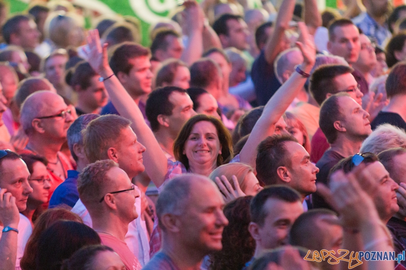 Koncert zespołu Alphaville w Strefie Kibica UEFA EURO 2012 Foto: lepszyPOZNAN.pl / Piotr Rychter Koncert zespołu Alphaville w Strefie Kibica UEFA EURO 2012 Foto: lepszyPOZNAN.pl / Piotr Rychter