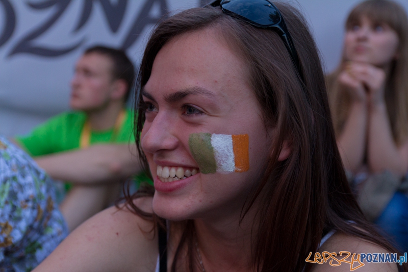 Włochy - Irlandia - doping w Oficjalnej Strefie Kibica UEFA EURO Poznań 2012 Foto: lepszyPOZNAN.pl / Piotr Rychter Włochy - Irlandia - doping w Oficjalnej Strefie Kibica UEFA EURO Poznań 2012 Foto: lepszyPOZNAN.pl / Piotr Rychter