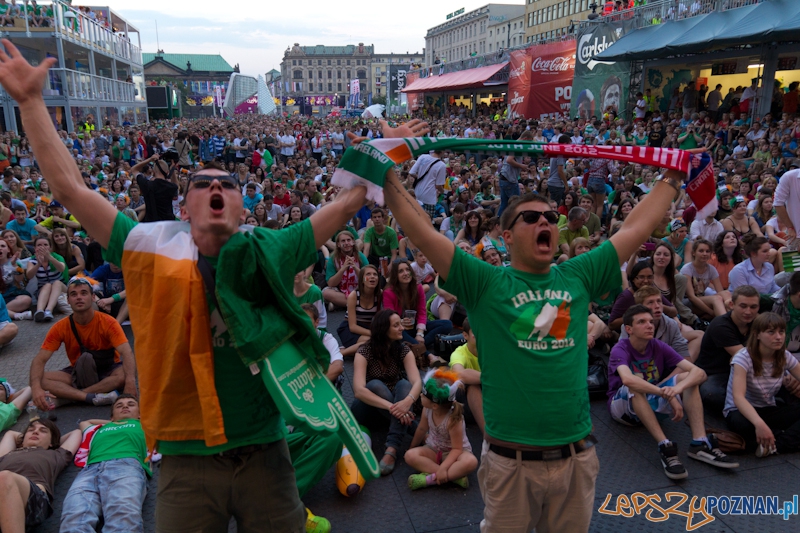 Włochy - Irlandia - doping w Oficjalnej Strefie Kibica UEFA EURO Poznań 2012 Foto: lepszyPOZNAN.pl / Piotr Rychter Włochy - Irlandia - doping w Oficjalnej Strefie Kibica UEFA EURO Poznań 2012 Foto: lepszyPOZNAN.pl / Piotr Rychter