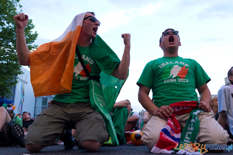 Włochy - Irlandia - doping w Oficjalnej Strefie Kibica UEFA EURO Poznań 2012 Foto: lepszyPOZNAN.pl / Piotr Rychter Włochy - Irlandia - doping w Oficjalnej Strefie Kibica UEFA EURO Poznań 2012 Foto: lepszyPOZNAN.pl / Piotr Rychter
