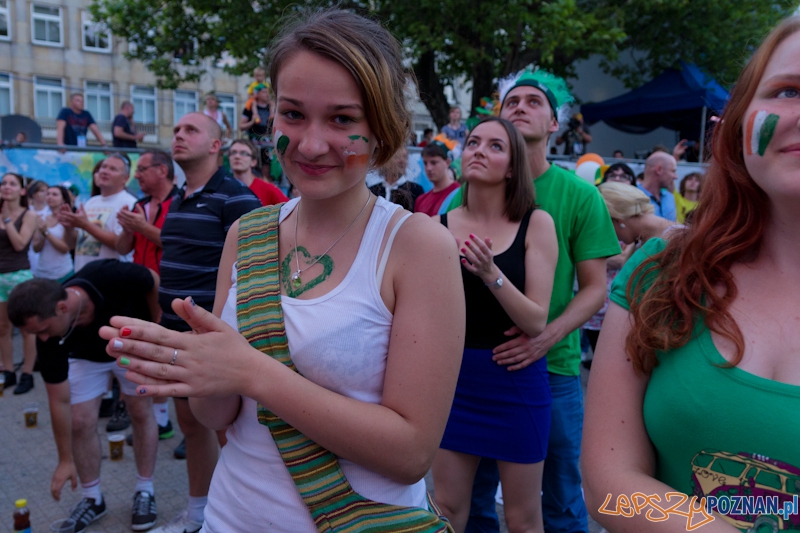 Włochy - Irlandia - doping w Oficjalnej Strefie Kibica UEFA EURO Poznań 2012 Foto: lepszyPOZNAN.pl / Piotr Rychter Włochy - Irlandia - doping w Oficjalnej Strefie Kibica UEFA EURO Poznań 2012 Foto: lepszyPOZNAN.pl / Piotr Rychter