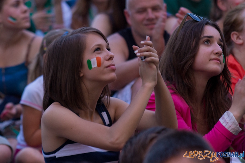 Włochy - Irlandia - doping w Oficjalnej Strefie Kibica UEFA EURO Poznań 2012 Foto: lepszyPOZNAN.pl / Piotr Rychter Włochy - Irlandia - doping w Oficjalnej Strefie Kibica UEFA EURO Poznań 2012 Foto: lepszyPOZNAN.pl / Piotr Rychter