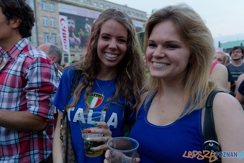 Włochy - Irlandia - doping w Oficjalnej Strefie Kibica UEFA EURO Poznań 2012 Foto: lepszyPOZNAN.pl / Piotr Rychter Włochy - Irlandia - doping w Oficjalnej Strefie Kibica UEFA EURO Poznań 2012 Foto: lepszyPOZNAN.pl / Piotr Rychter