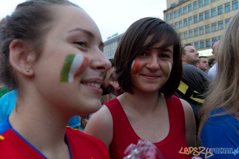 Włochy - Irlandia - doping w Oficjalnej Strefie Kibica UEFA EURO Poznań 2012 Foto: lepszyPOZNAN.pl / Piotr Rychter Włochy - Irlandia - doping w Oficjalnej Strefie Kibica UEFA EURO Poznań 2012 Foto: lepszyPOZNAN.pl / Piotr Rychter