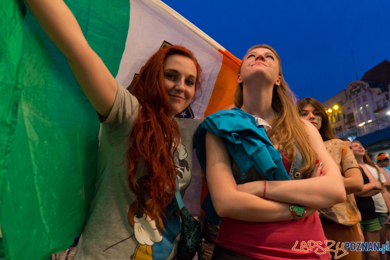 Włochy - Irlandia - doping w Oficjalnej Strefie Kibica UEFA EURO Poznań 2012 Foto: lepszyPOZNAN.pl / Piotr Rychter Włochy - Irlandia - doping w Oficjalnej Strefie Kibica UEFA EURO Poznań 2012 Foto: lepszyPOZNAN.pl / Piotr Rychter