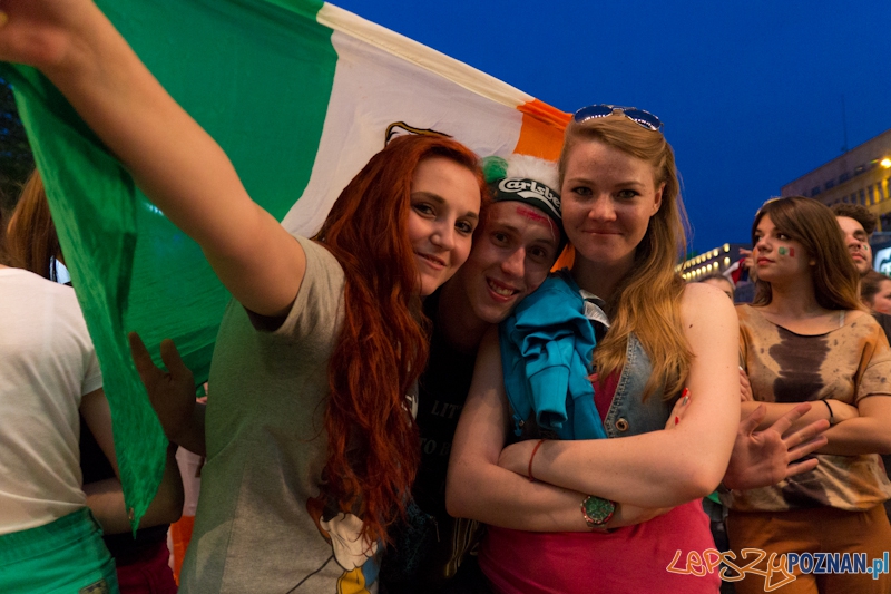 Włochy - Irlandia - doping w Oficjalnej Strefie Kibica UEFA EURO Poznań 2012 Foto: lepszyPOZNAN.pl / Piotr Rychter Włochy - Irlandia - doping w Oficjalnej Strefie Kibica UEFA EURO Poznań 2012 Foto: lepszyPOZNAN.pl / Piotr Rychter