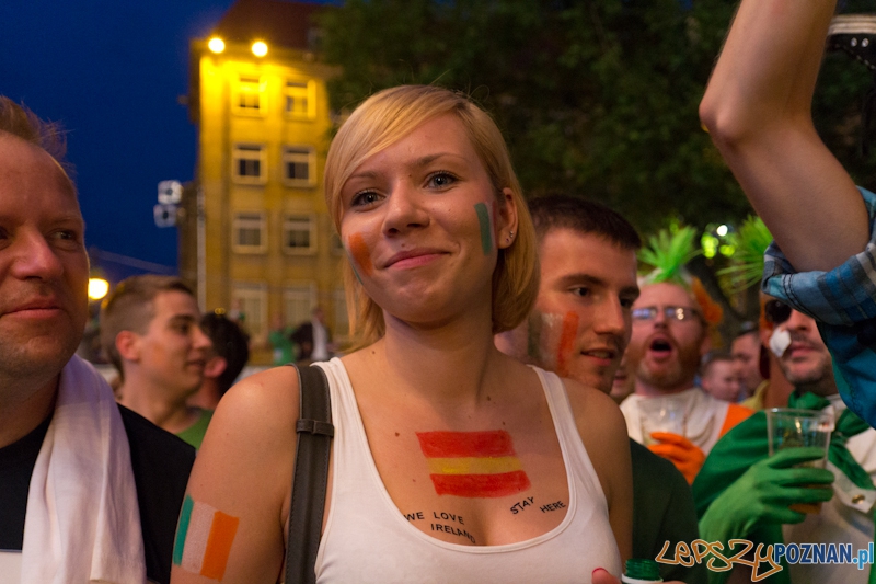 Włochy - Irlandia - doping w Oficjalnej Strefie Kibica UEFA EURO Poznań 2012 Foto: lepszyPOZNAN.pl / Piotr Rychter Włochy - Irlandia - doping w Oficjalnej Strefie Kibica UEFA EURO Poznań 2012 Foto: lepszyPOZNAN.pl / Piotr Rychter