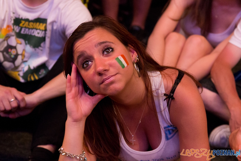 Włochy - Irlandia - doping w Oficjalnej Strefie Kibica UEFA EURO Poznań 2012 Foto: lepszyPOZNAN.pl / Piotr Rychter Włochy - Irlandia - doping w Oficjalnej Strefie Kibica UEFA EURO Poznań 2012 Foto: lepszyPOZNAN.pl / Piotr Rychter