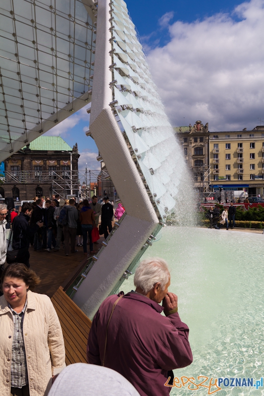Uroczyste włączenie Fontanny Wolności Foto: lepszyPOZNAN.pl / Piotr Rychter Uroczyste włączenie Fontanny Wolności Foto: lepszyPOZNAN.pl / Piotr Rychter