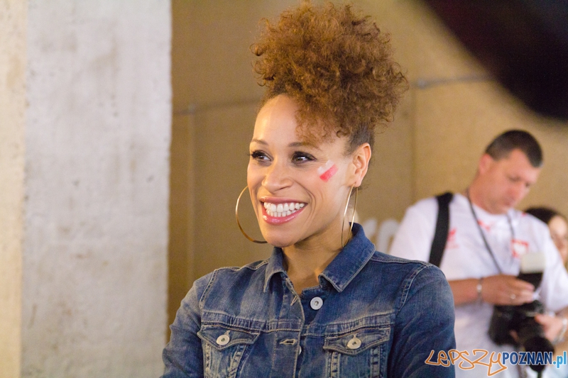 Oceana - wykonawczyni oficjalnej piosenki Mistrzostw Europy w Piłce Nożnej UEFA EURO 2012 Foto: lepszyPOZNAN.pl / Piotr Rychter Oceana - wykonawczyni oficjalnej piosenki Mistrzostw Europy w Piłce Nożnej UEFA EURO 2012 Foto: lepszyPOZNAN.pl / Piotr Rychter