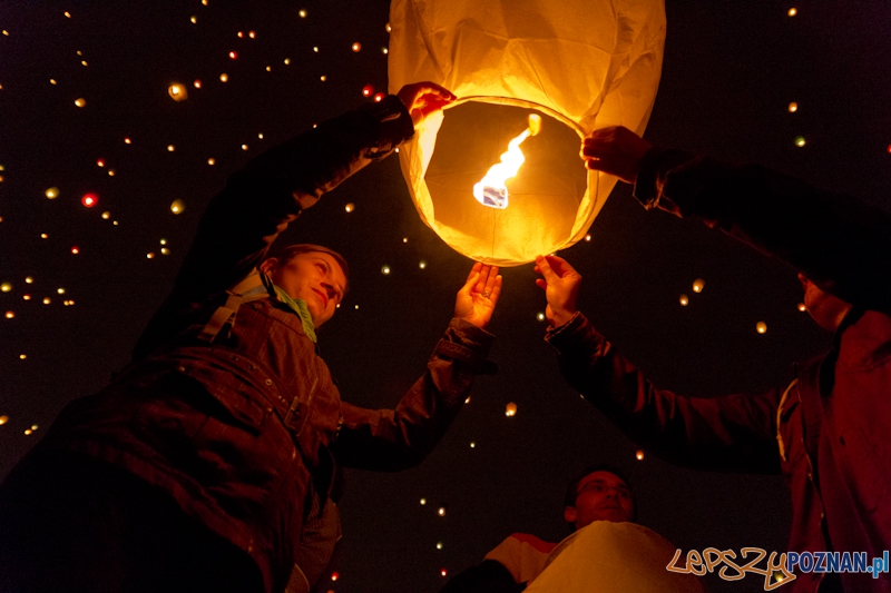 Noc Kupały 2012 - lampiony nad Poznaniem Foto: lepszyPOZNAN.pl / Piotr Rychter Noc Kupały 2012 - lampiony nad Poznaniem Foto: lepszyPOZNAN.pl / Piotr Rychter