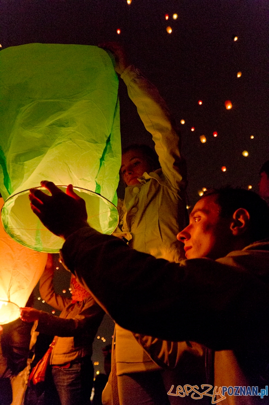 Noc Kupały 2012 - lampiony nad Poznaniem Foto: lepszyPOZNAN.pl / Piotr Rychter Noc Kupały 2012 - lampiony nad Poznaniem Foto: lepszyPOZNAN.pl / Piotr Rychter