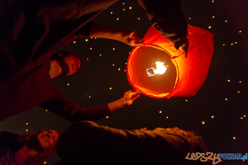 Noc Kupały 2012 - lampiony nad Poznaniem Foto: lepszyPOZNAN.pl / Piotr Rychter Noc Kupały 2012 - lampiony nad Poznaniem Foto: lepszyPOZNAN.pl / Piotr Rychter
