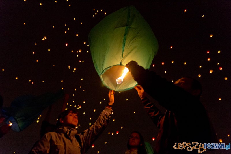 Noc Kupały 2012 - lampiony nad Poznaniem Foto: lepszyPOZNAN.pl / Piotr Rychter Noc Kupały 2012 - lampiony nad Poznaniem Foto: lepszyPOZNAN.pl / Piotr Rychter