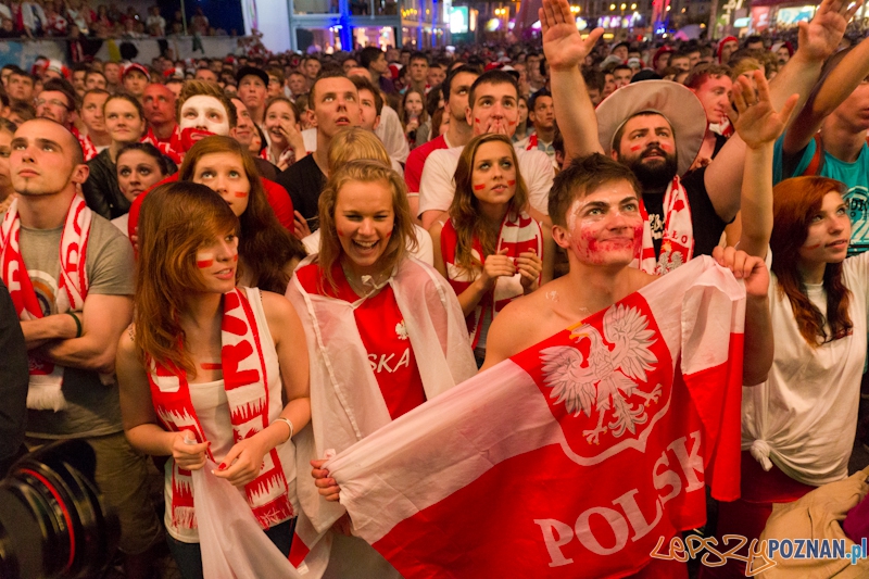 Mecz Polska - Czechy w oficjalnej strefie kibica Uefa EURO w Poznaniu Foto: lepszyPOZNAN.pl / Piotr Rychter Mecz Polska - Czechy w oficjalnej strefie kibica Uefa EURO w Poznaniu Foto: lepszyPOZNAN.pl / Piotr Rychter
