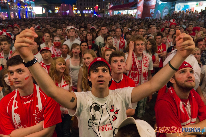 Mecz Polska - Czechy w oficjalnej strefie kibica Uefa EURO w Poznaniu Foto: lepszyPOZNAN.pl / Piotr Rychter Mecz Polska - Czechy w oficjalnej strefie kibica Uefa EURO w Poznaniu Foto: lepszyPOZNAN.pl / Piotr Rychter