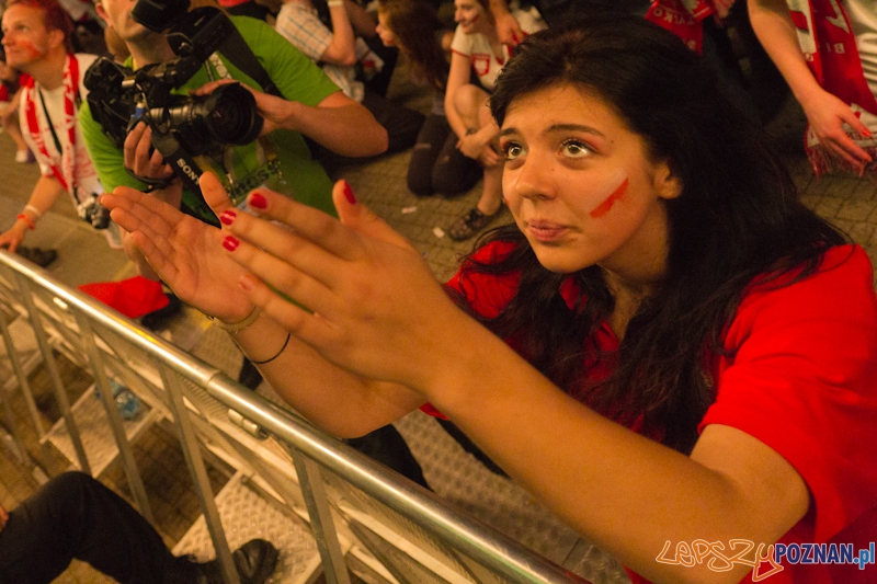 Mecz Polska - Czechy w oficjalnej strefie kibica Uefa EURO w Poznaniu Foto: lepszyPOZNAN.pl / Piotr Rychter Mecz Polska - Czechy w oficjalnej strefie kibica Uefa EURO w Poznaniu Foto: lepszyPOZNAN.pl / Piotr Rychter
