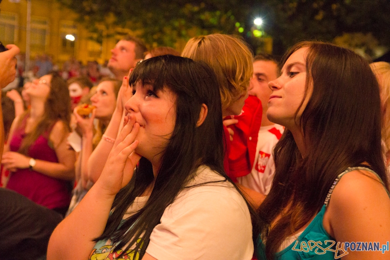 Mecz Polska - Czechy w oficjalnej strefie kibica Uefa EURO w Poznaniu Foto: lepszyPOZNAN.pl / Piotr Rychter Mecz Polska - Czechy w oficjalnej strefie kibica Uefa EURO w Poznaniu Foto: lepszyPOZNAN.pl / Piotr Rychter