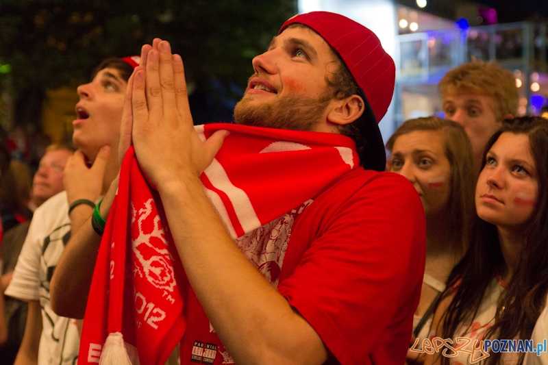 Mecz Polska - Czechy w oficjalnej strefie kibica Uefa EURO w Poznaniu Foto: lepszyPOZNAN.pl / Piotr Rychter Mecz Polska - Czechy w oficjalnej strefie kibica Uefa EURO w Poznaniu Foto: lepszyPOZNAN.pl / Piotr Rychter