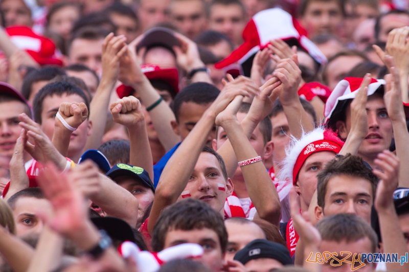 Mecz Polska - Czechy w oficjalnej strefie kibica Uefa EURO w Poznaniu Foto: lepszyPOZNAN.pl / Piotr Rychter Mecz Polska - Czechy w oficjalnej strefie kibica Uefa EURO w Poznaniu Foto: lepszyPOZNAN.pl / Piotr Rychter