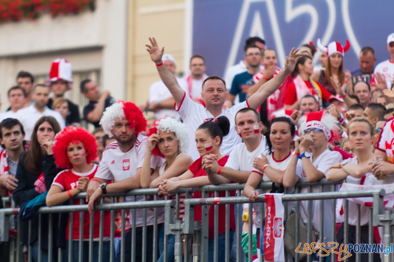 Mecz Polska - Czechy w oficjalnej strefie kibica Uefa EURO w Poznaniu Foto: lepszyPOZNAN.pl / Piotr Rychter Mecz Polska - Czechy w oficjalnej strefie kibica Uefa EURO w Poznaniu Foto: lepszyPOZNAN.pl / Piotr Rychter