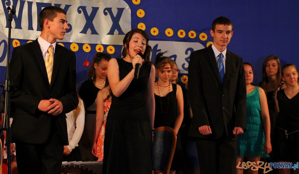 Święto gimnazjum w Kostrzynie Foto: Święto gimnazjum w Kostrzynie Święto gimnazjum w Kostrzynie Foto: Święto gimnazjum w Kostrzynie