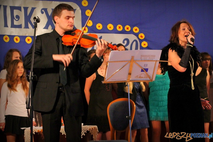 Święto gimnazjum w Kostrzynie Foto: Święto gimnazjum w Kostrzynie Święto gimnazjum w Kostrzynie Foto: Święto gimnazjum w Kostrzynie