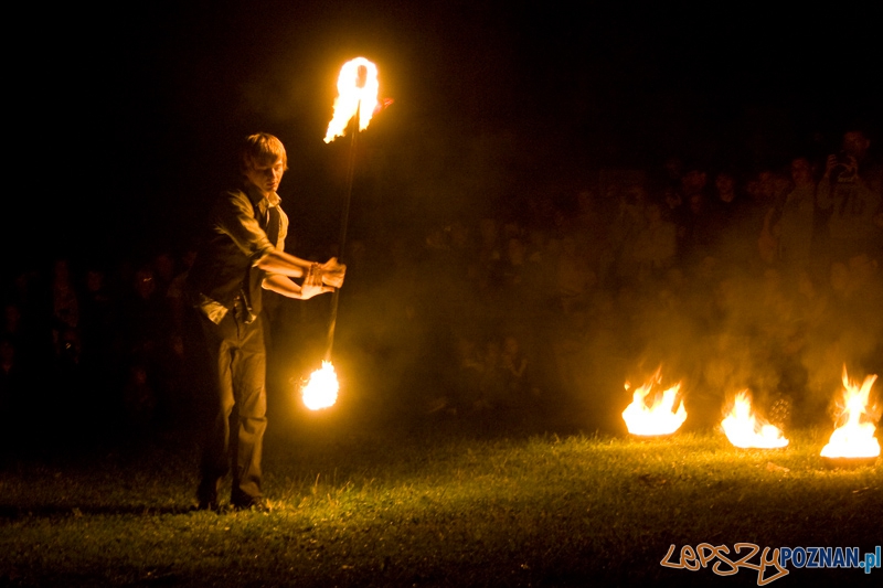 Widowisko „Ogień, para, dźwięk" na 40-lecie Maltanki - Poznań 21.07.2012 r. Foto: Ewelina Gutowska Widowisko „Ogień, para, dźwięk" na 40-lecie Maltanki - Poznań 21.07.2012 r. Foto: Ewelina Gutowska