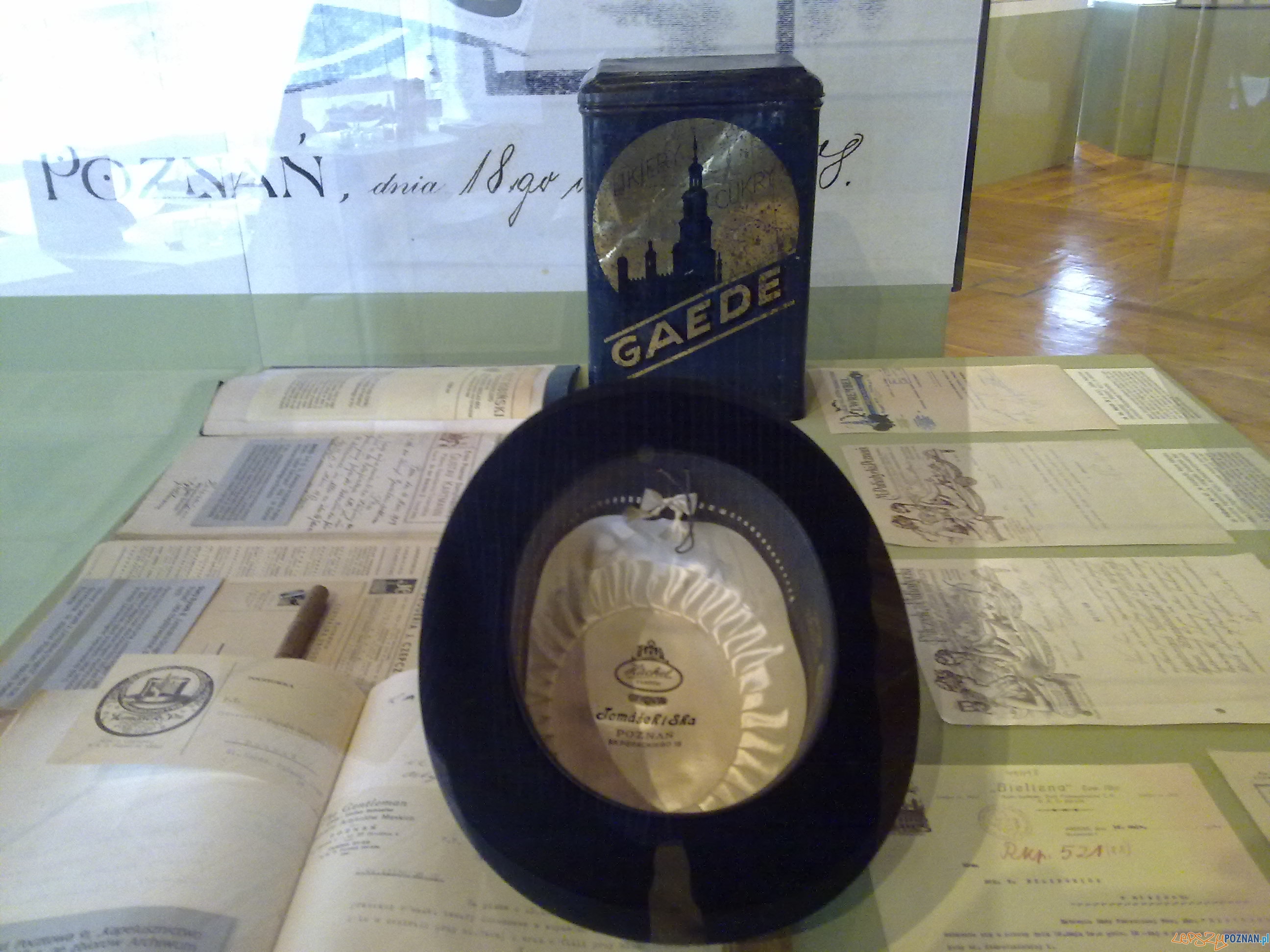 Miejska ikonosfera na drukach reklamowych, konferencja prasowa (5) Foto: TEDE Miejska ikonosfera na drukach reklamowych, konferencja prasowa (5) Foto: TEDE