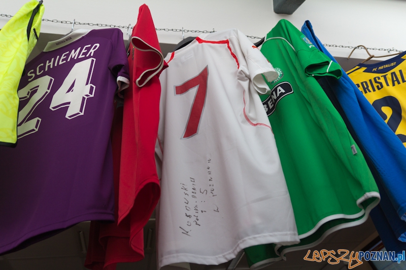 Drzwi Otware w Komendzie Miejskiej Policji - Centrum Zarzadzania Kryzysowego Foto: lepszyPOZNAN.pl / Piotr Rychter Drzwi Otware w Komendzie Miejskiej Policji - Centrum Zarzadzania Kryzysowego Foto: lepszyPOZNAN.pl / Piotr Rychter