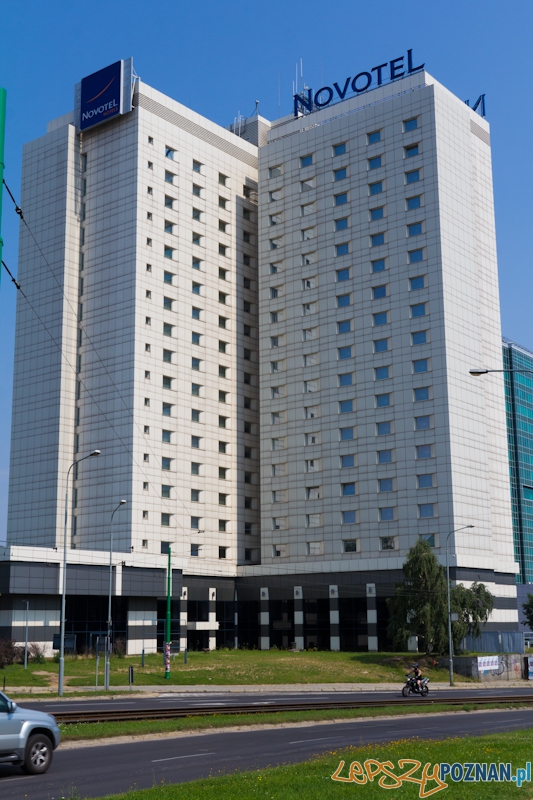 Hotel Novotel, dawniej Hotel Poznań Foto: lepszyPOZNAN.pl / Piotr Rychter Hotel Novotel, dawniej Hotel Poznań Foto: lepszyPOZNAN.pl / Piotr Rychter