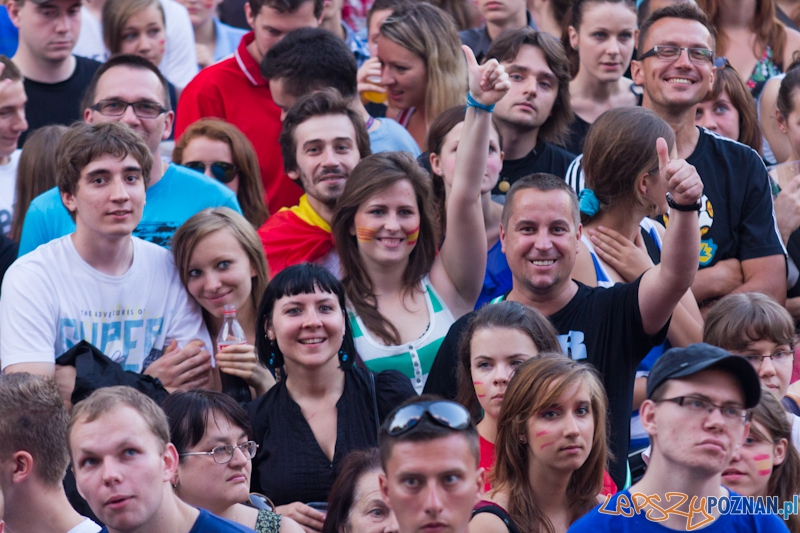 Finał UEFA EURO 2012 - Hiszpania - Włochy. Strefa Kibica w Poznaniu Foto: lepszyPOZNAN.pl / Piotr Rychter Finał UEFA EURO 2012 - Hiszpania - Włochy. Strefa Kibica w Poznaniu Foto: lepszyPOZNAN.pl / Piotr Rychter