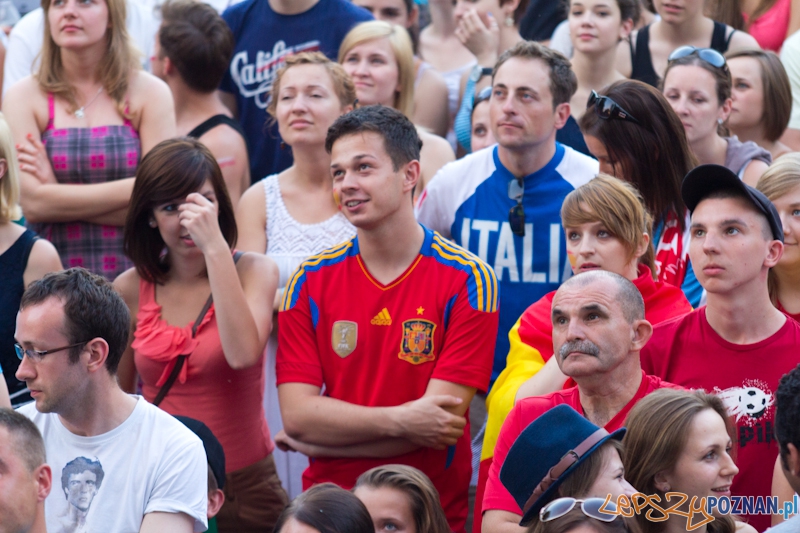 Finał UEFA EURO 2012 - Hiszpania - Włochy. Strefa Kibica w Poznaniu Foto: lepszyPOZNAN.pl / Piotr Rychter Finał UEFA EURO 2012 - Hiszpania - Włochy. Strefa Kibica w Poznaniu Foto: lepszyPOZNAN.pl / Piotr Rychter