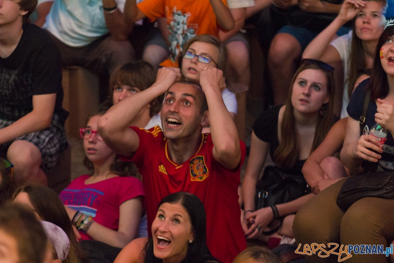 Finał UEFA EURO 2012 - Hiszpania - Włochy. Strefa Kibica w Poznaniu Foto: lepszyPOZNAN.pl / Piotr Rychter Finał UEFA EURO 2012 - Hiszpania - Włochy. Strefa Kibica w Poznaniu Foto: lepszyPOZNAN.pl / Piotr Rychter