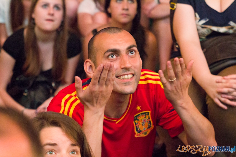Finał UEFA EURO 2012 - Hiszpania - Włochy. Strefa Kibica w Poznaniu Foto: lepszyPOZNAN.pl / Piotr Rychter Finał UEFA EURO 2012 - Hiszpania - Włochy. Strefa Kibica w Poznaniu Foto: lepszyPOZNAN.pl / Piotr Rychter
