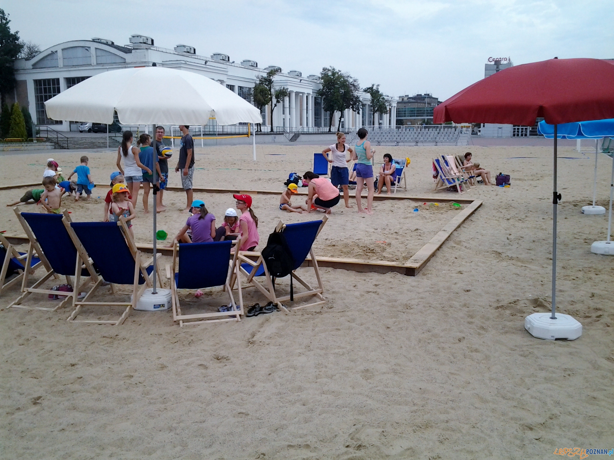 Plaża na MTP Foto: lepszyPOZNAN.pl / gsm Plaża na MTP Foto: lepszyPOZNAN.pl / gsm