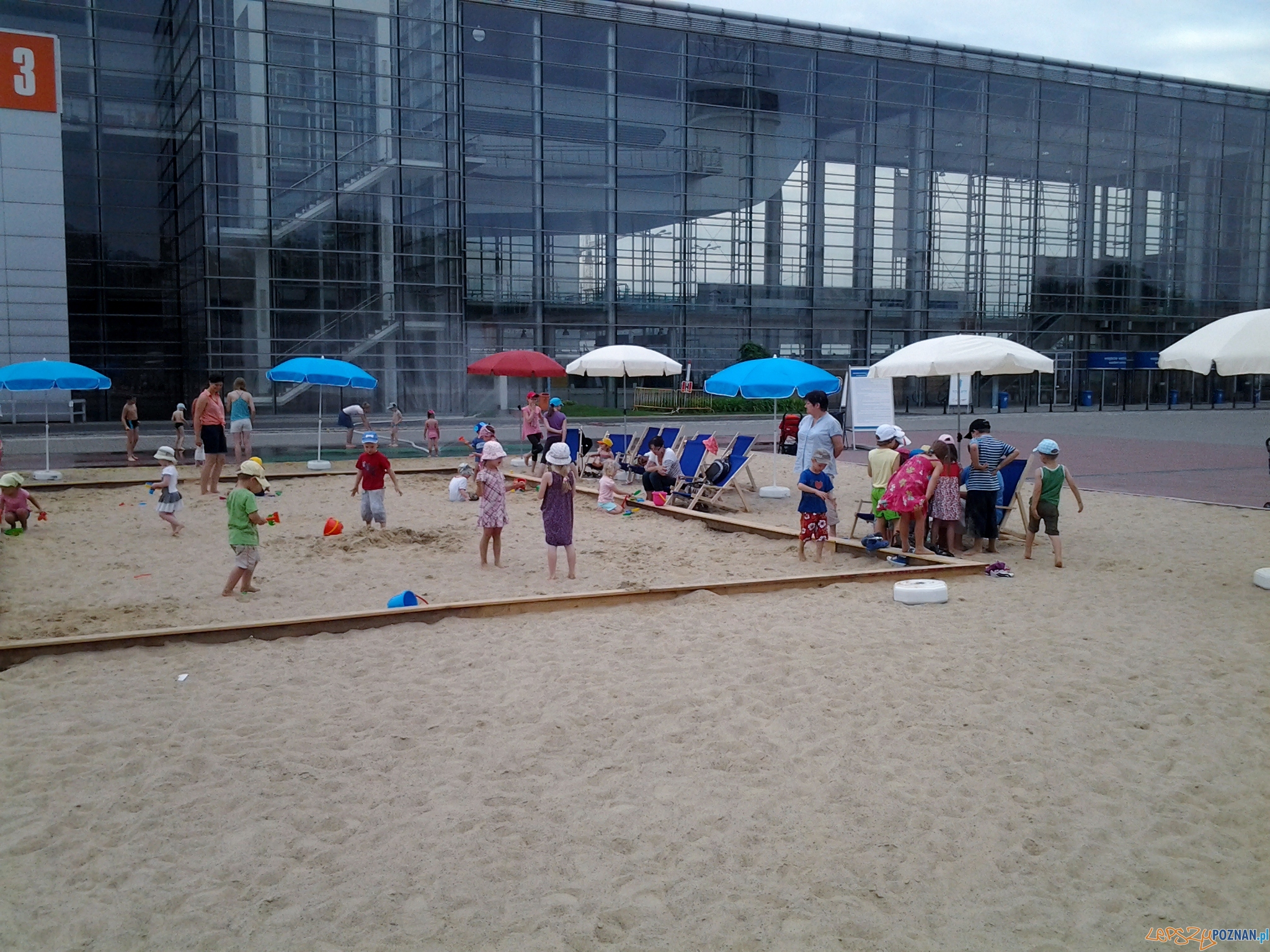 Plaża na MTP Foto: lepszyPOZNAN.pl / gsm Plaża na MTP Foto: lepszyPOZNAN.pl / gsm