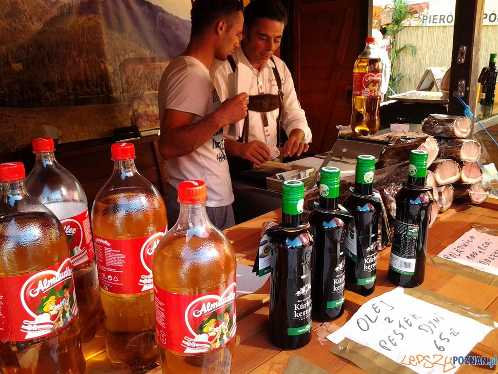 VI Ogólnopolski Festiwal Dobrego Smaku Foto: lepszyPOZNAN.pl / tab VI Ogólnopolski Festiwal Dobrego Smaku Foto: lepszyPOZNAN.pl / tab