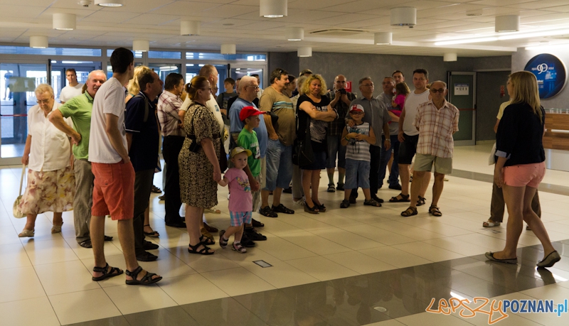 Konsultacje społeczne dotyczące zagospodarowania terenu wokół Stadionu Miejskiego zorganizowane przez Konsorcjum KKS Lech Poznań i Marcelin Management oraz Urząd Miasta Poznania. 4.08.2012 r. Foto: lepszyPOZNAN.pl / Piotr Rychter Konsultacje społeczne dotyczące zagospodarowania terenu wokół Stadionu Miejskiego zorganizowane przez Konsorcjum KKS Lech Poznań i Marcelin Management oraz Urząd Miasta Poznania. 4.08.2012 r. Foto: lepszyPOZNAN.pl / Piotr Rychter