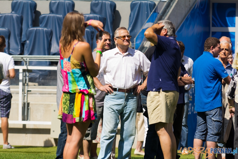 Konsultacje społeczne dotyczące zagospodarowania terenu wokół Stadionu Miejskiego zorganizowane przez Konsorcjum KKS Lech Poznań i Marcelin Management oraz Urząd Miasta Poznania. 4.08.2012 r. Foto: lepszyPOZNAN.pl / Piotr Rychter Konsultacje społeczne dotyczące zagospodarowania terenu wokół Stadionu Miejskiego zorganizowane przez Konsorcjum KKS Lech Poznań i Marcelin Management oraz Urząd Miasta Poznania. 4.08.2012 r. Foto: lepszyPOZNAN.pl / Piotr Rychter