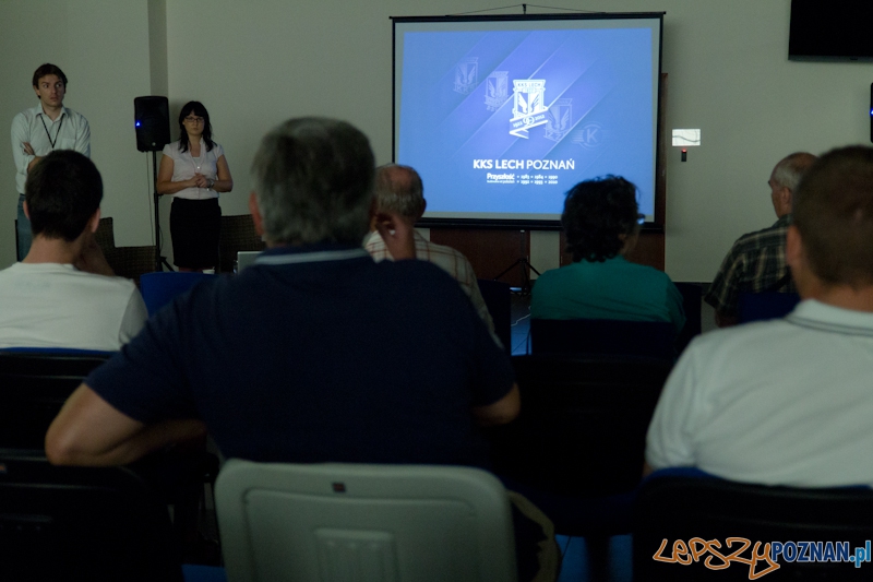 Konsultacje społeczne dotyczące zagospodarowania terenu wokół Stadionu Miejskiego zorganizowane przez Konsorcjum KKS Lech Poznań i Marcelin Management oraz Urząd Miasta Poznania. 4.08.2012 r. Foto: lepszyPOZNAN.pl / Piotr Rychter Konsultacje społeczne dotyczące zagospodarowania terenu wokół Stadionu Miejskiego zorganizowane przez Konsorcjum KKS Lech Poznań i Marcelin Management oraz Urząd Miasta Poznania. 4.08.2012 r. Foto: lepszyPOZNAN.pl / Piotr Rychter