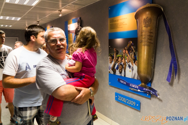 Konsultacje społeczne dotyczące zagospodarowania terenu wokół Stadionu Miejskiego zorganizowane przez Konsorcjum KKS Lech Poznań i Marcelin Management oraz Urząd Miasta Poznania. 4.08.2012 r. Foto: lepszyPOZNAN.pl / Piotr Rychter Konsultacje społeczne dotyczące zagospodarowania terenu wokół Stadionu Miejskiego zorganizowane przez Konsorcjum KKS Lech Poznań i Marcelin Management oraz Urząd Miasta Poznania. 4.08.2012 r. Foto: lepszyPOZNAN.pl / Piotr Rychter