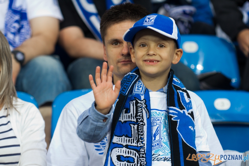 Eliminacje Ligi Europejskiej - Lech Poznań - AIK Solna. Stadion Miejski 9.08.2012 r. - najlepsi kibice Foto: lepszyPOZNAN.pl / Piotr Rychter Eliminacje Ligi Europejskiej - Lech Poznań - AIK Solna. Stadion Miejski 9.08.2012 r. - najlepsi kibice Foto: lepszyPOZNAN.pl / Piotr Rychter